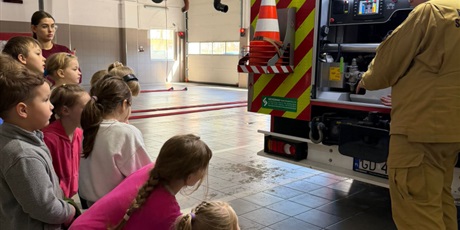 Powiększ grafikę: Zerówka podczas wycieczki