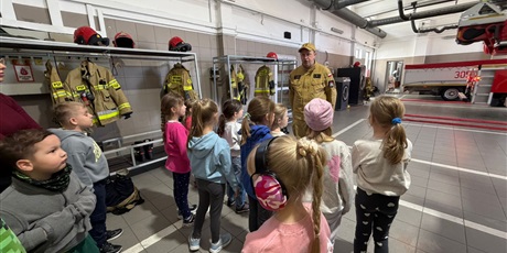 Powiększ grafikę: Zerówka podczas wycieczki