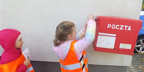 Powiększ grafikę: Dzień Poczty Polskiej w zerówce