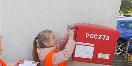 Powiększ grafikę: Dzień Poczty Polskiej w zerówce