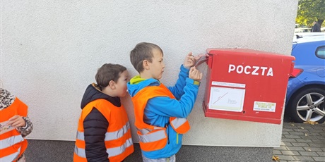 Powiększ grafikę: Dzień Poczty Polskiej w zerówce